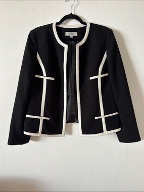 FINAL! Kasper Black Blazer with White Trim Piping